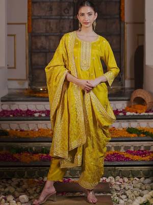 Women Ethnic Motifs Embroidered Regular Sequinned Kurta with Trousers & With Dupatta 6