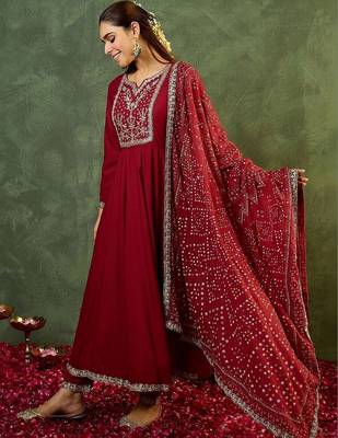 Women Ethnic Motifs Embroidered Empire Kurta with Trousers & With Dupatta 1