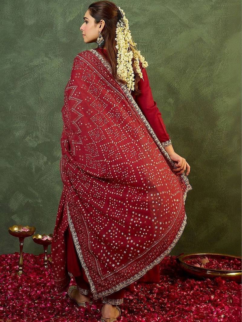 Women Ethnic Motifs Embroidered Empire Kurta with Trousers & With Dupatta