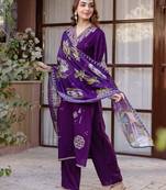 Women Ethnic Motifs Embroidered Regular Thread Work Kurta with Trousers & With Dupatta