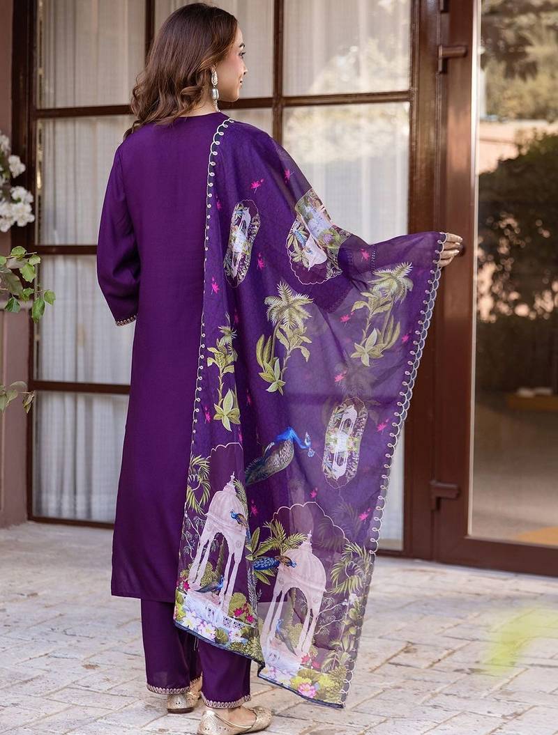 Women Ethnic Motifs Embroidered Regular Thread Work Kurta with Trousers & With Dupatta