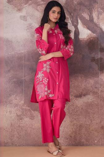 Floral Embroidered Thread Work Pure Cotton Kurta With Trouser
