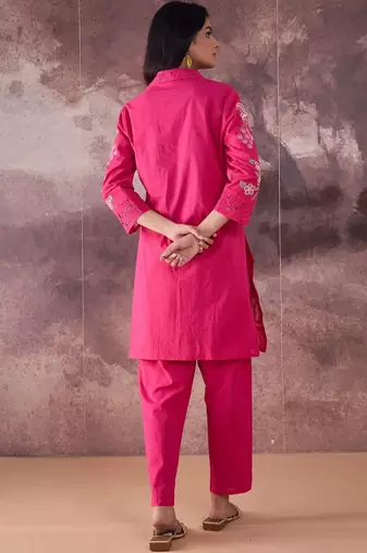 Floral Embroidered Thread Work Pure Cotton Kurta With Trouser