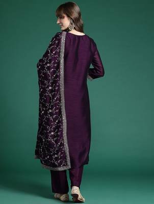 Ethnic Motifs Embroidered Kurta with Trousers & Dupatta 7