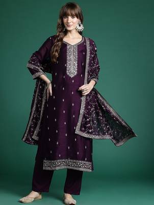 Ethnic Motifs Embroidered Kurta with Trousers & Dupatta 8