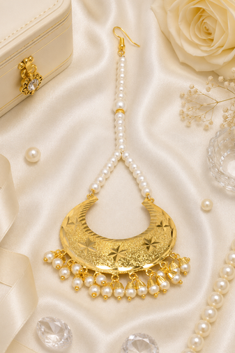 Golden chandbali pearl beaded tikka