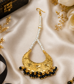 Golden chandbali black beaded tikka