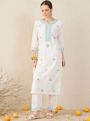 Floral Embroidered Straight Pure Cotton Kurta With Trousers & Dupatta 3