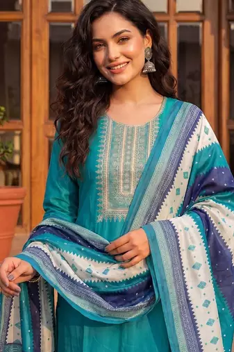Women Ethnic Motifs Embroidered Regular Thread Work Kurta with Trousers & With Dupatta