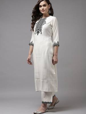 Ethnic Motifs Embroidered Regular Mirror Work Kurta With Palazzo And Dupatta 6