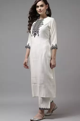 Ethnic Motifs Embroidered Regular Mirror Work Kurta With Palazzo And Dupatta