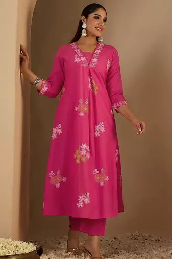 Women Floral Embroidered Pure Cotton Kurta with Trouser