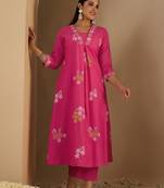 Women Floral Embroidered Pure Cotton Kurta with Trouser