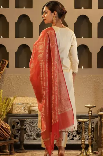 Women Ethnic Motifs Embroidered Kurta with Trousers & Dupatta