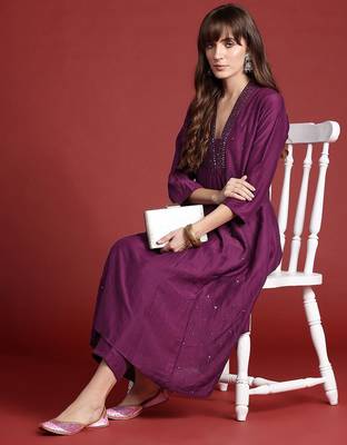 Embroidered Panelled Sequinned Kurta with Trousers 1