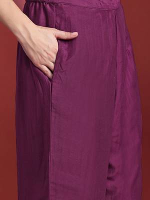 Embroidered Panelled Sequinned Kurta with Trousers 3