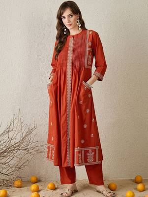 Women Ethnic Motifs Embroidered A-Line Cotton Kurta With Trousers 1
