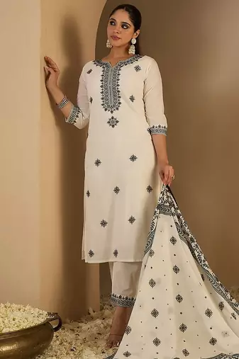Women Ethnic Motifs Pure Cotton Kurta with Trousers & With Dupatta Kurta Sets