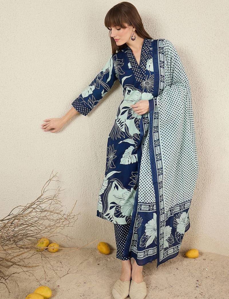 Women Floral Printed Cotton Kurta with Trousers & Dupatta