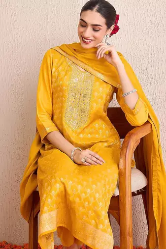 Women Ethnic Motifs Embroidered Regular Kurta with Trousers & With Dupatta