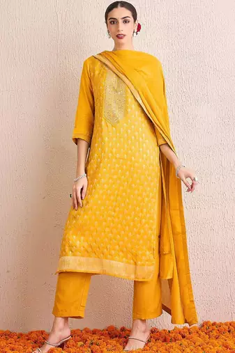 Women Ethnic Motifs Embroidered Regular Kurta with Trousers & With Dupatta
