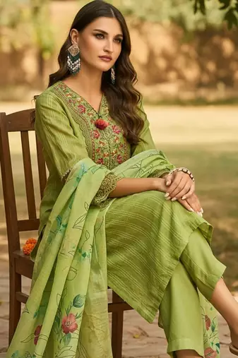 Ethnic Motifs Embroidered Thread Work Linen Kurta With Trousers & Dupatta