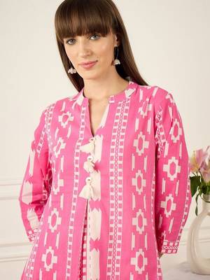 Women Printed Pure Cotton Kurta with Palazzos 2