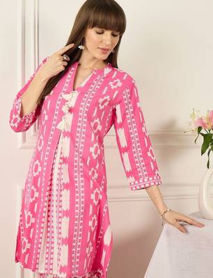 Women Printed Pure Cotton Kurta with Palazzos 5