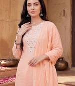 Women Floral Embroidered Regular Thread Work Kurta with Trousers & With Dupatta
