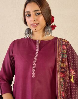 Women Ethnic Motifs Embroidered Regular Kurta with Trousers & Printed Dupatta 1