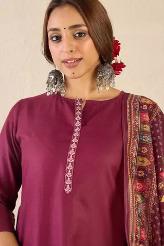 Women Ethnic Motifs Embroidered Regular Kurta with Trousers & Printed Dupatta