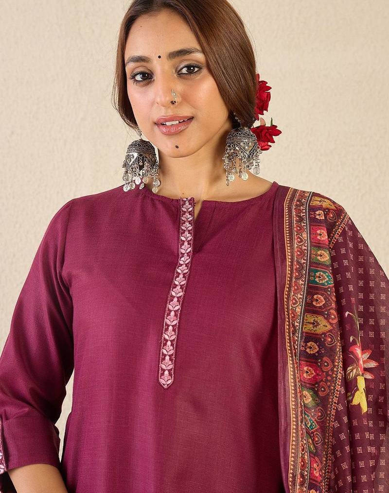 Women Ethnic Motifs Embroidered Regular Kurta with Trousers & Printed Dupatta