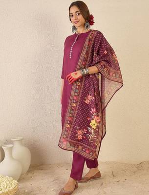 Women Ethnic Motifs Embroidered Regular Kurta with Trousers & Printed Dupatta 3