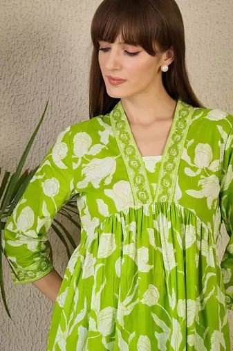 Floral Printed Empire Pure Cotton Kurta with Trousers