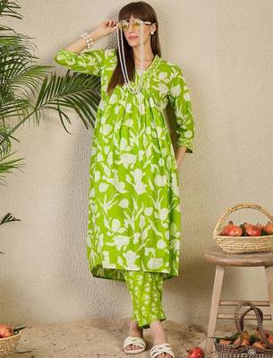 Floral Printed Empire Pure Cotton Kurta with Trousers 2