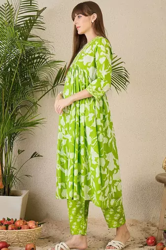 Floral Printed Empire Pure Cotton Kurta with Trousers