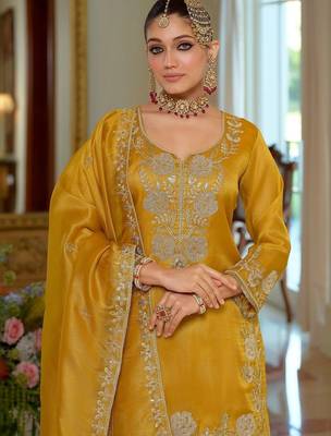Women Ethnic Motifs Embroidered Regular Thread Work Kurta with Sharara & With Dupatta 5
