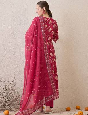 Floral Printed Notch Neck Beads & Stones Pure Cotton Kurta Trousers & Dupatta 5