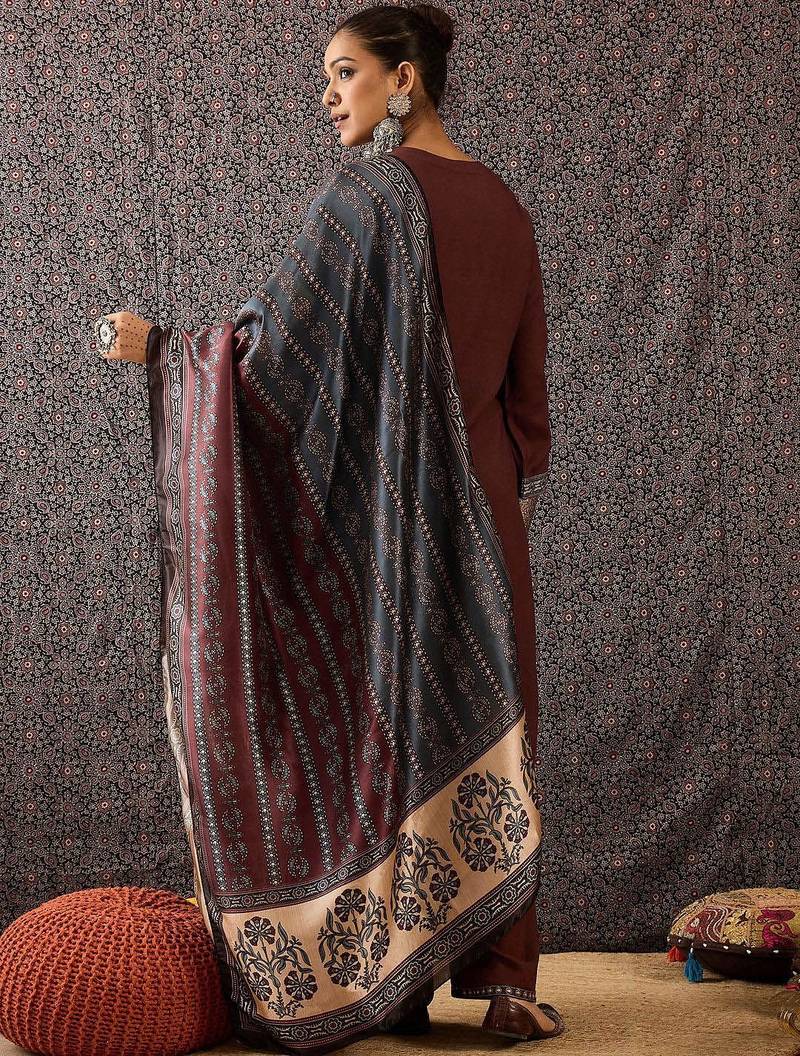 Women Ethnic Motifs Printed Regular Kurta with Trousers & With Dupatta