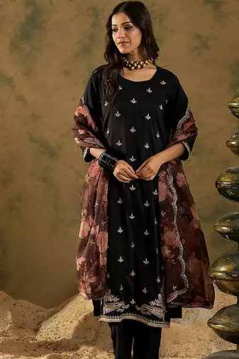 Women Ethnic Motifs Embroidered Regular Kurta with Trousers & With Dupatta