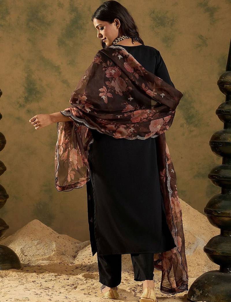 Women Ethnic Motifs Embroidered Regular Kurta with Trousers & With Dupatta