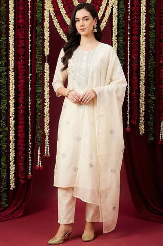 Women Ethnic Motifs Embroidered Regular Thread Work  Cotton Kurta with Trousers & With Dupatta