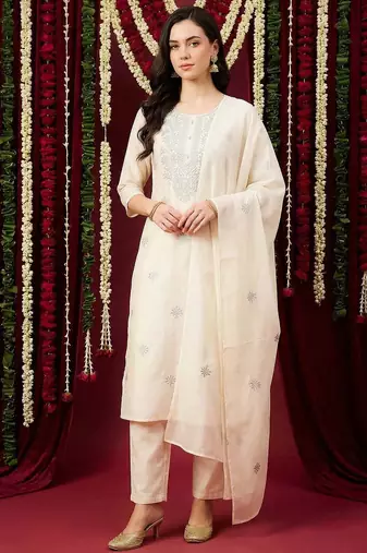 Women Ethnic Motifs Embroidered Regular Thread Work Pure Cotton Kurta with Trousers & With Dupatta