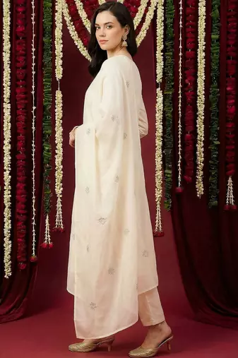 Women Ethnic Motifs Embroidered Regular Thread Work Pure Cotton Kurta with Trousers & With Dupatta