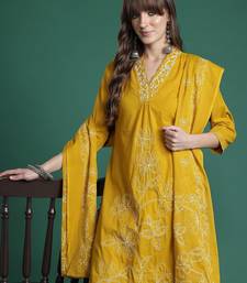 Floral Embroidered Thread Work Pure Cotton Kurta with Trousers & With Dupatta