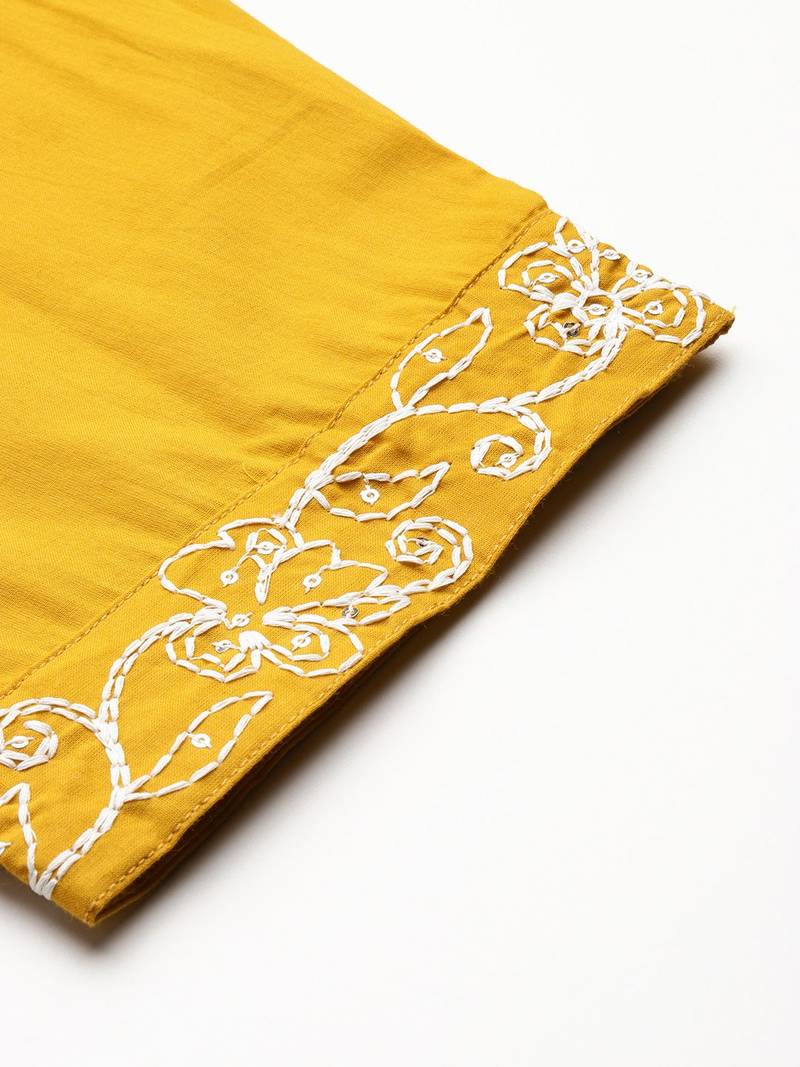 Floral Embroidered Thread Work Pure Cotton Kurta with Trousers & With Dupatta