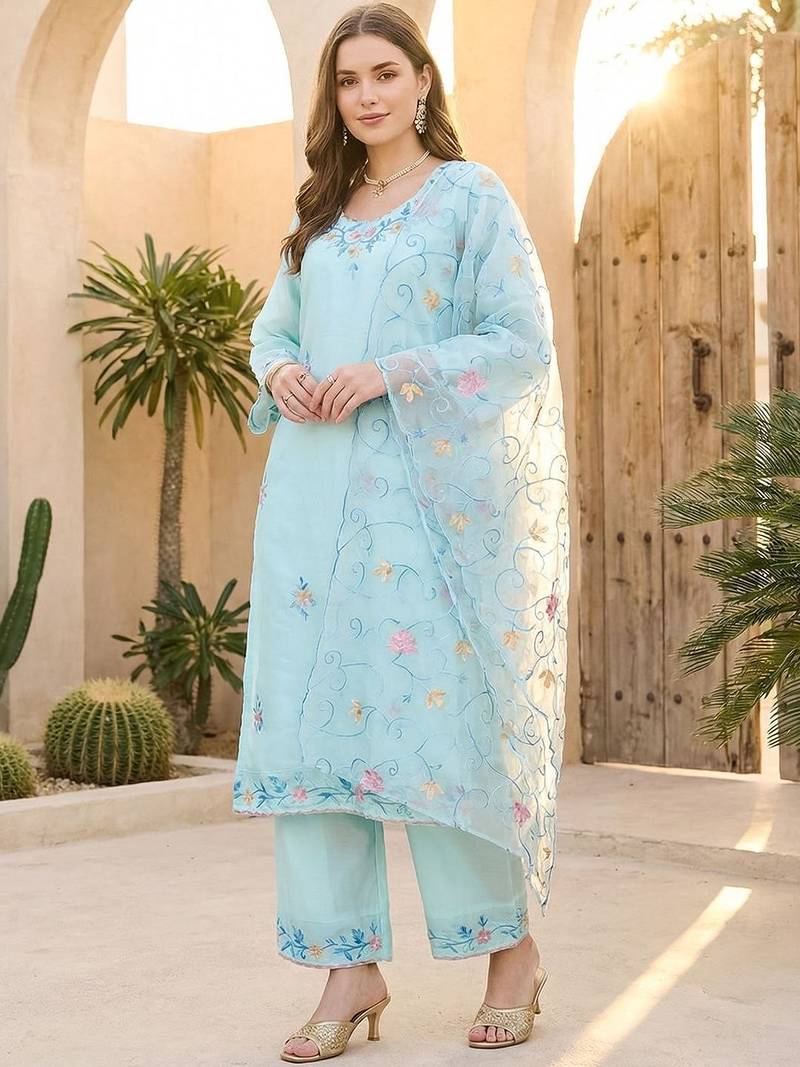Women Floral Embroidered Regular Thread Work Kurta with Palazzos & With Dupatta