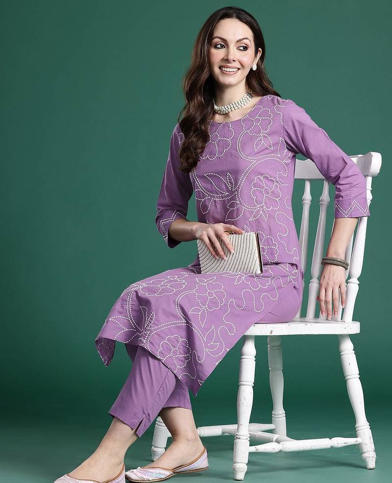 Floral Embroidered Thread Work Pure Cotton Kurta with Trousers