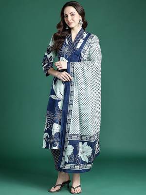 Floral Printed Regular Pure Cotton Kurta with Trousers & Dupatta 5