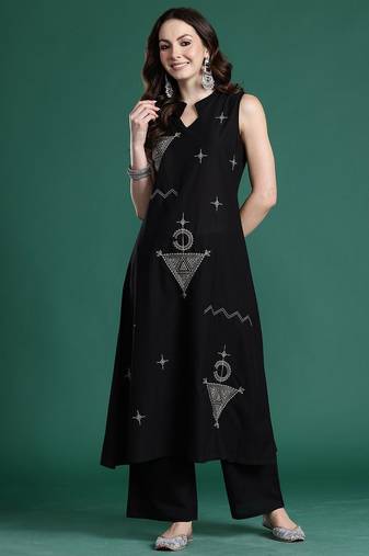 Ethnic Motifs Embroidered  Cotton Kurta with Palazzos
